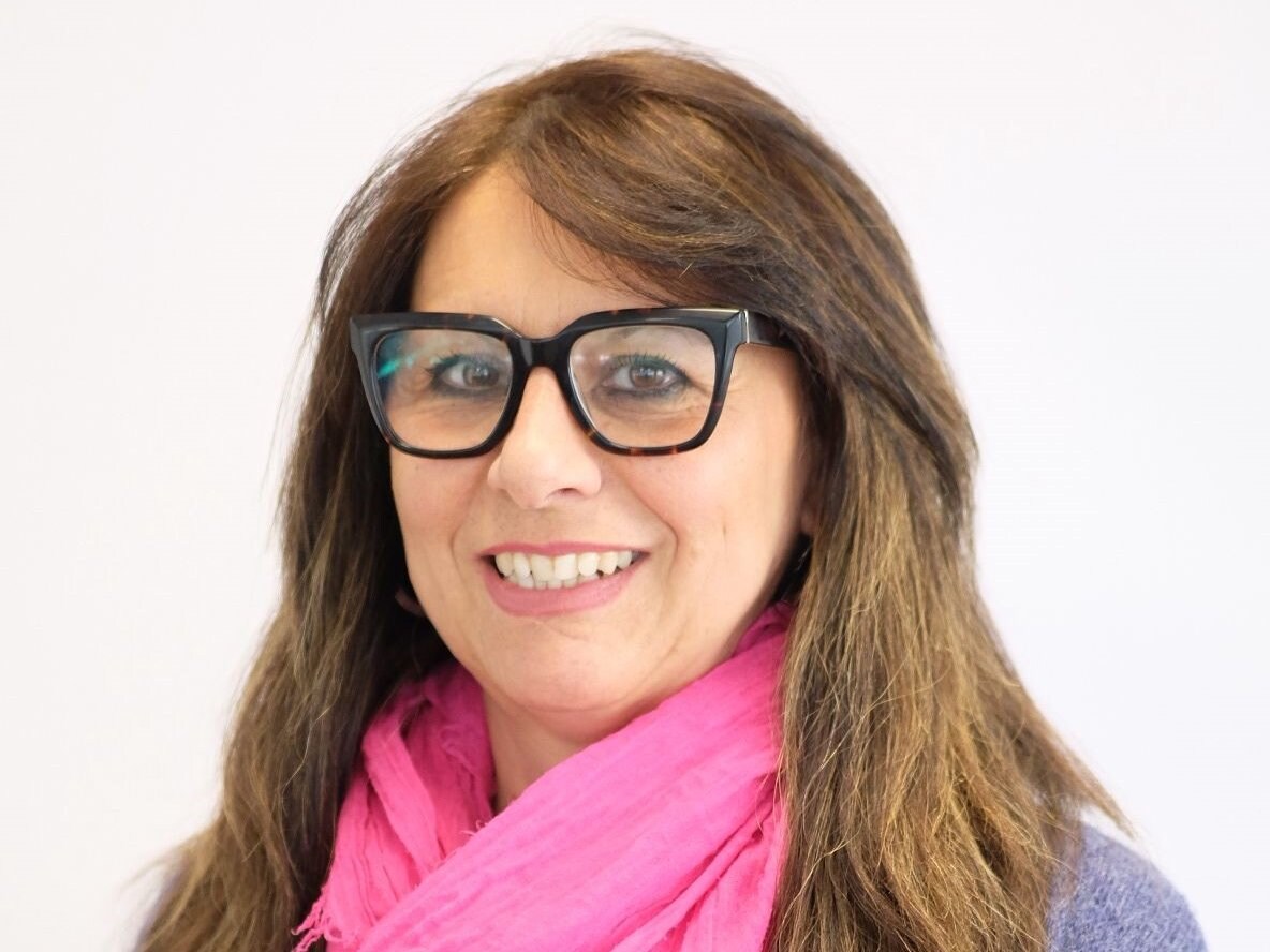Angela Cionti | Mercedes-Benz