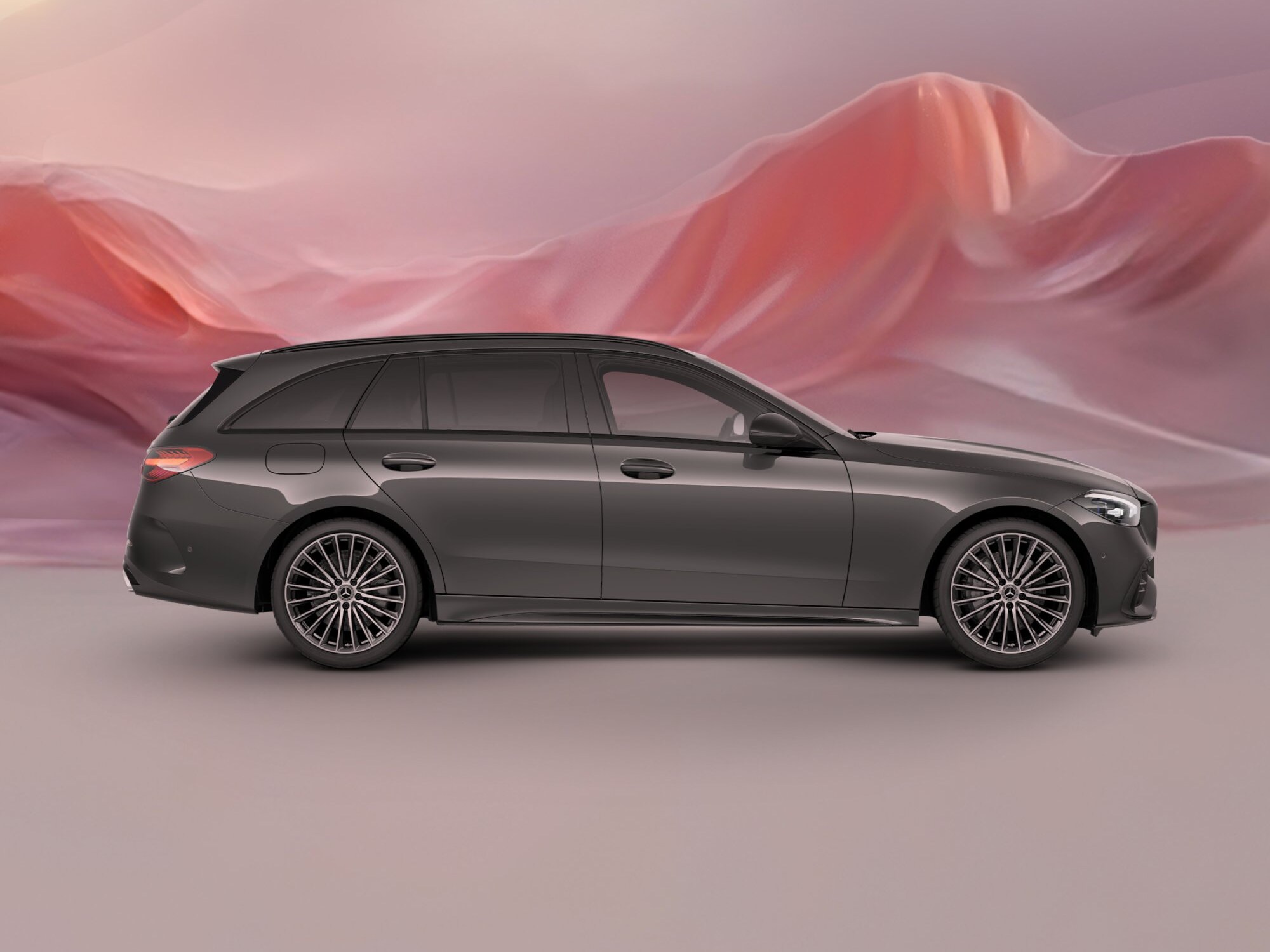 Classe C Traveller Edtion laterale in colorazione nera