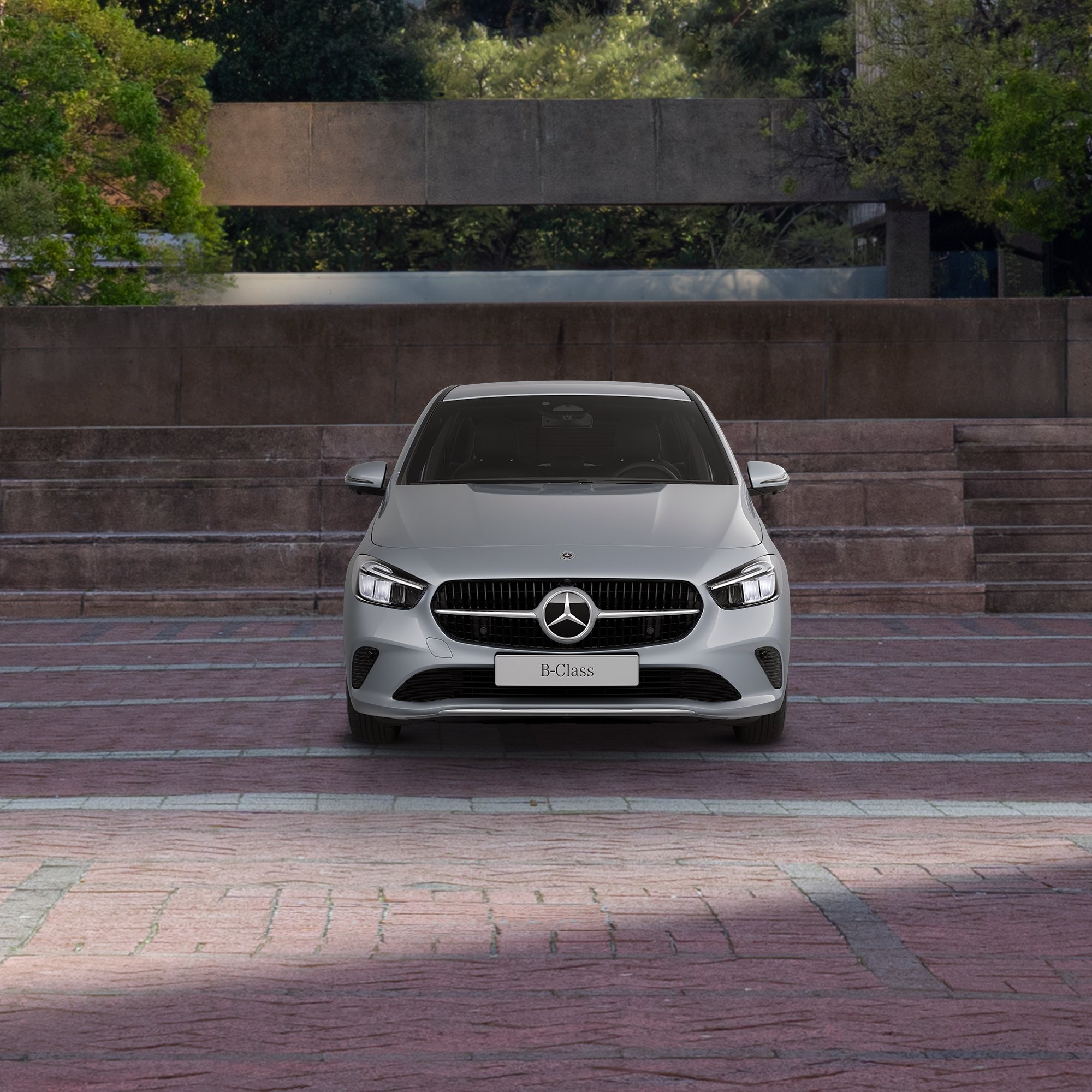 Classe B Street Edition | Mercedes-Benz Classe B Street Edition frontale in colorazione grigia