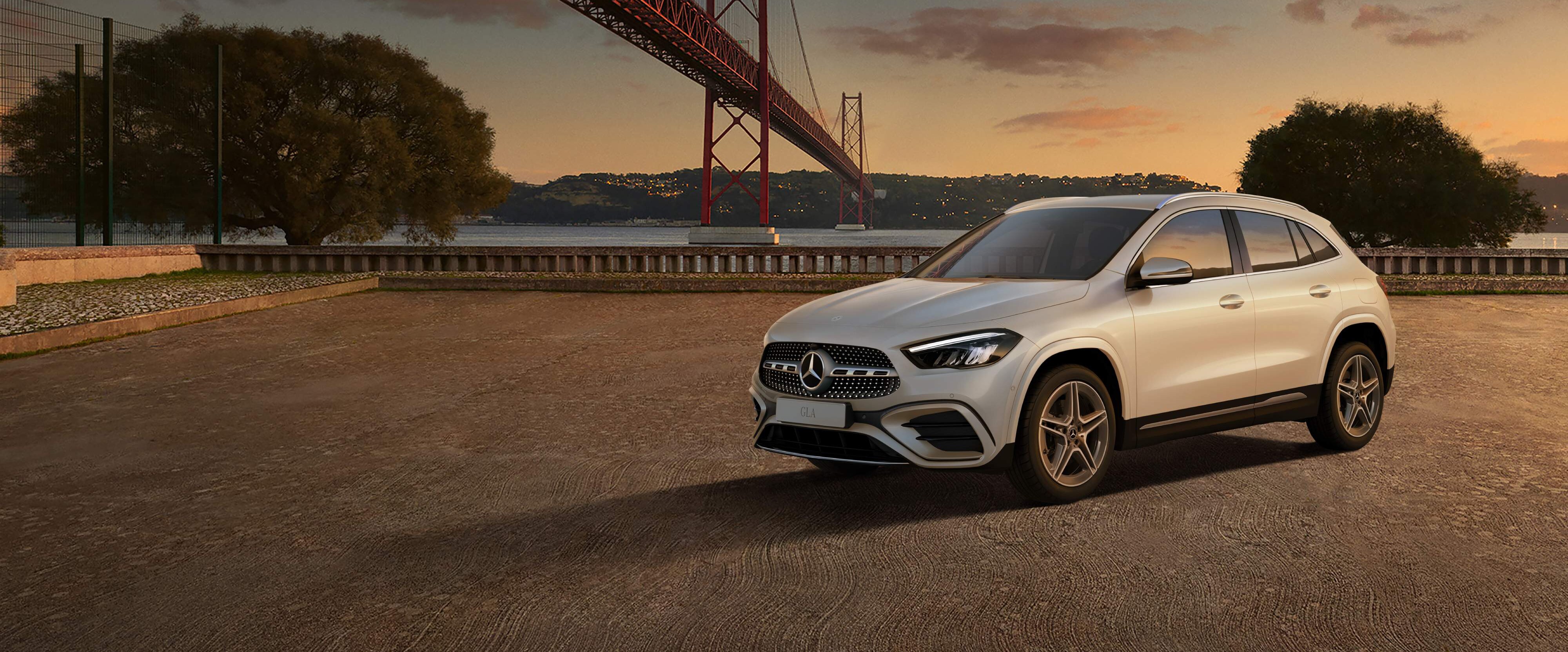 GLA con sullo sfondo un ponte