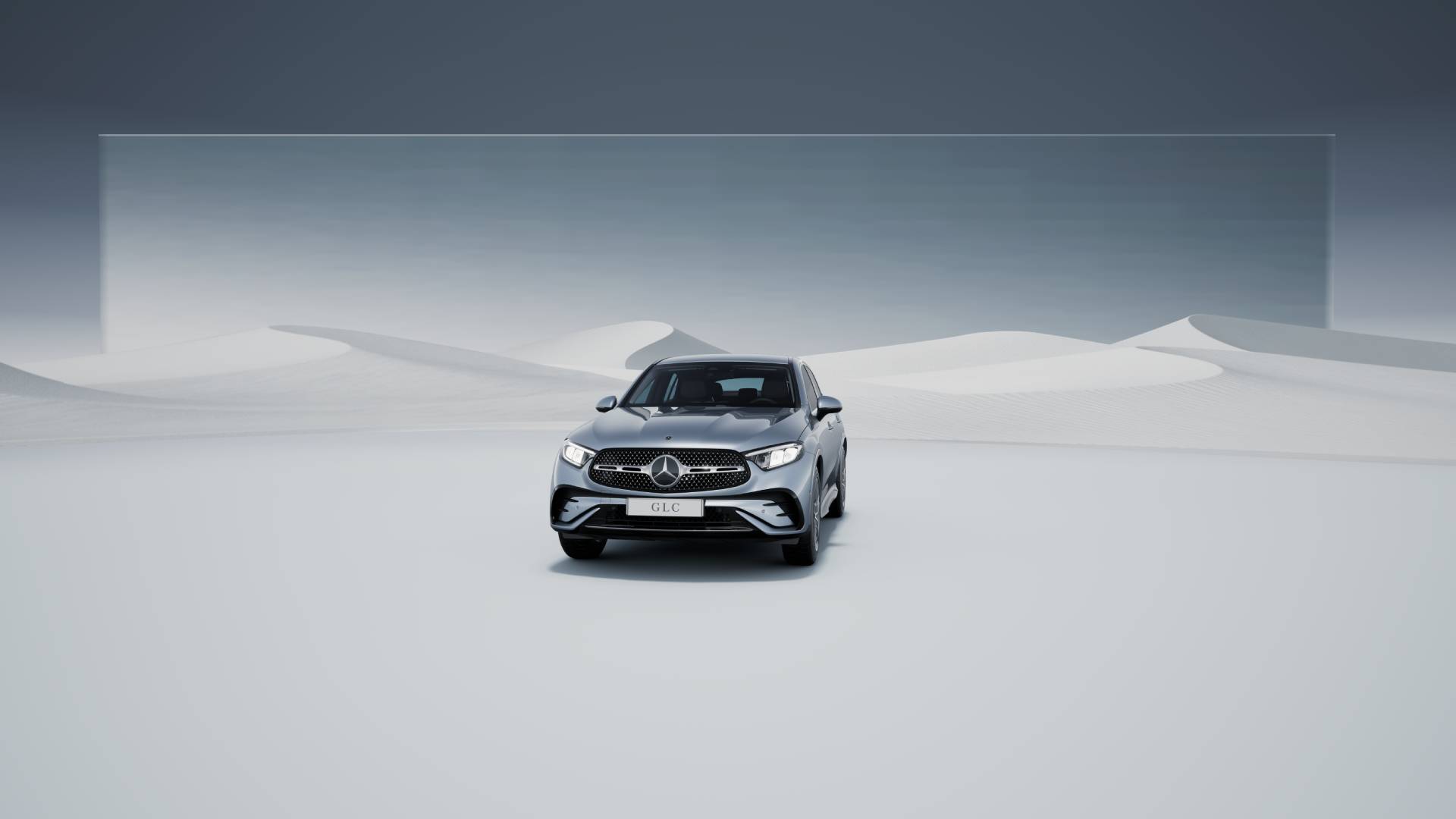 GLC Coupé | Mercedes-Benz GLC Coupè vista frontale di colore grigio