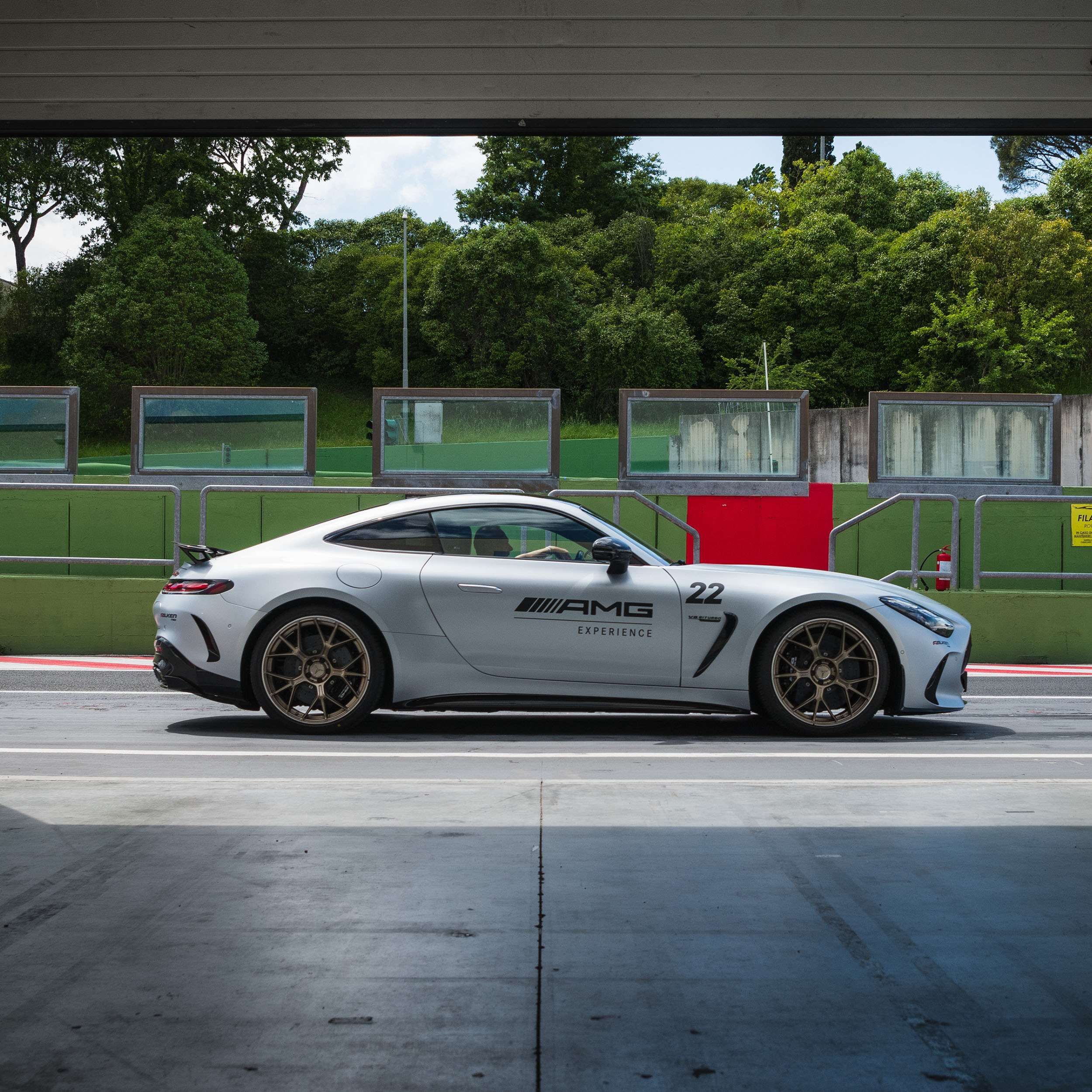 AMG Experience On Track AMG Experience On Track