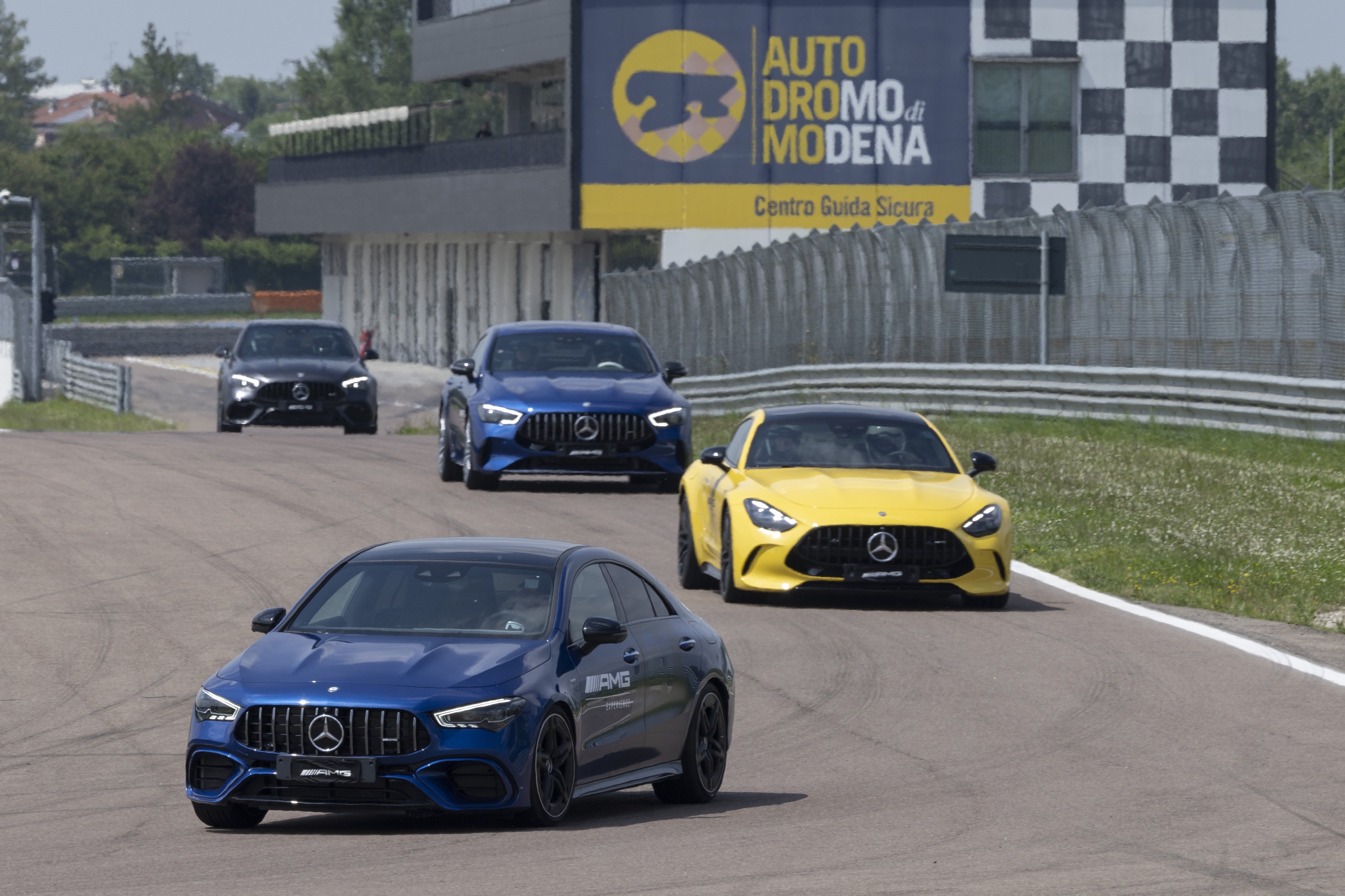 AMG Experience On Track AMG Experience On Track