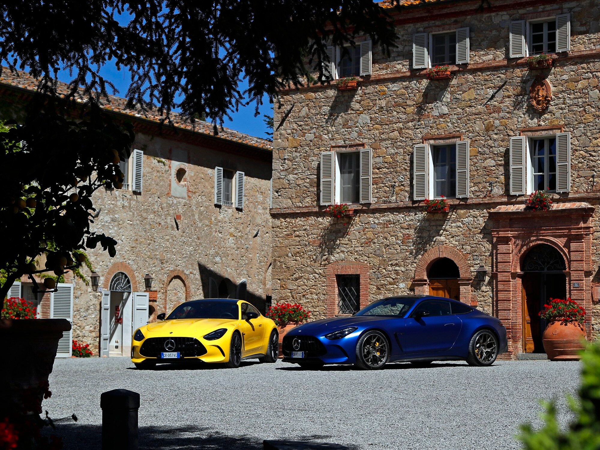 Grand tour