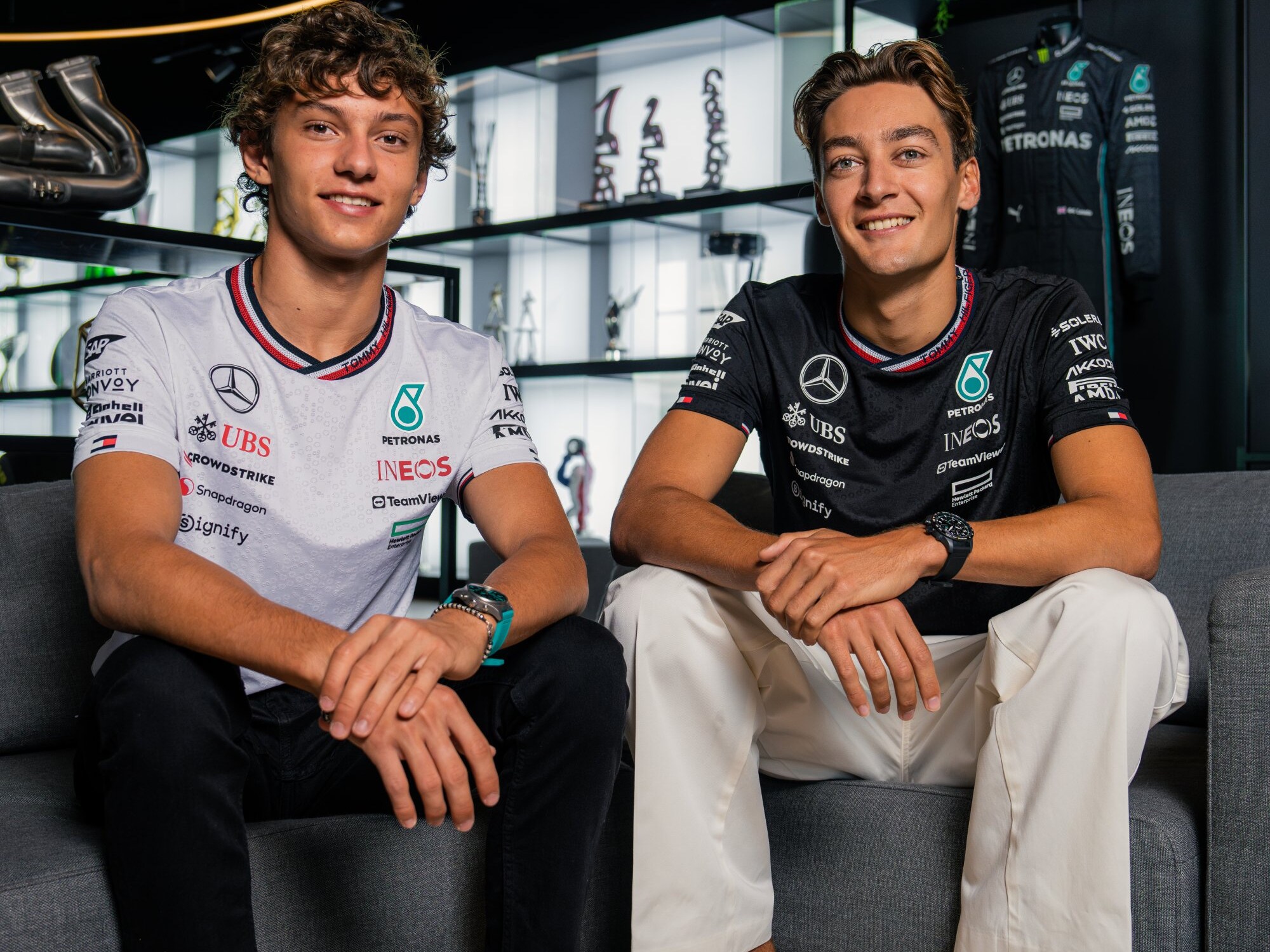 Andrea Kimi Antonelli insieme a George Russell