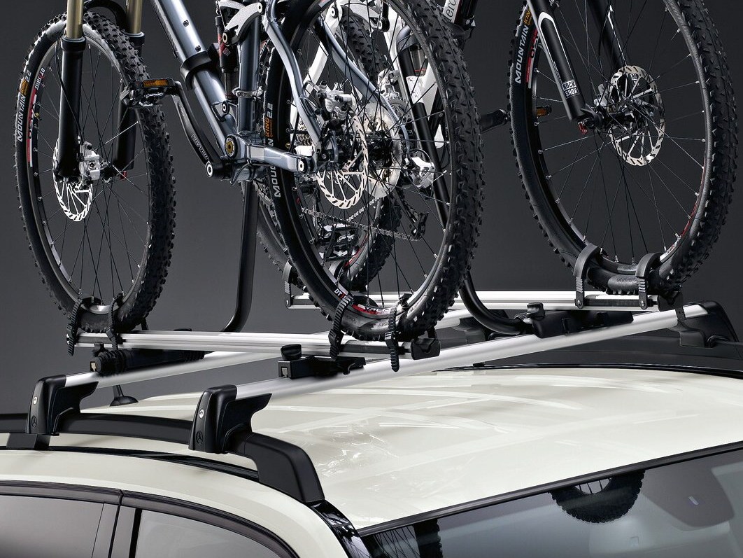 Portabiciclette su furgone Mercedes-Benz