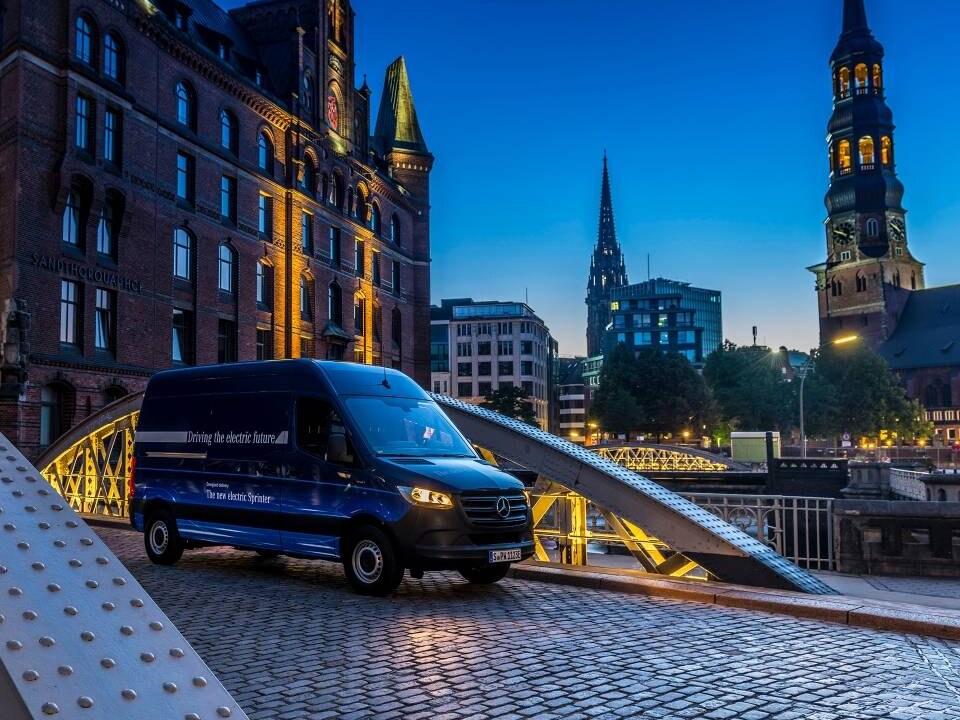 L'avanzata dell'elettromobilità.