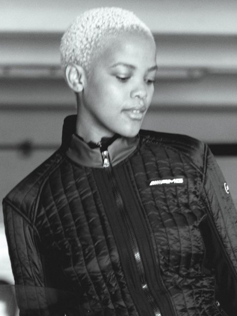 Abbigliamento e accessori mercedes benz discount